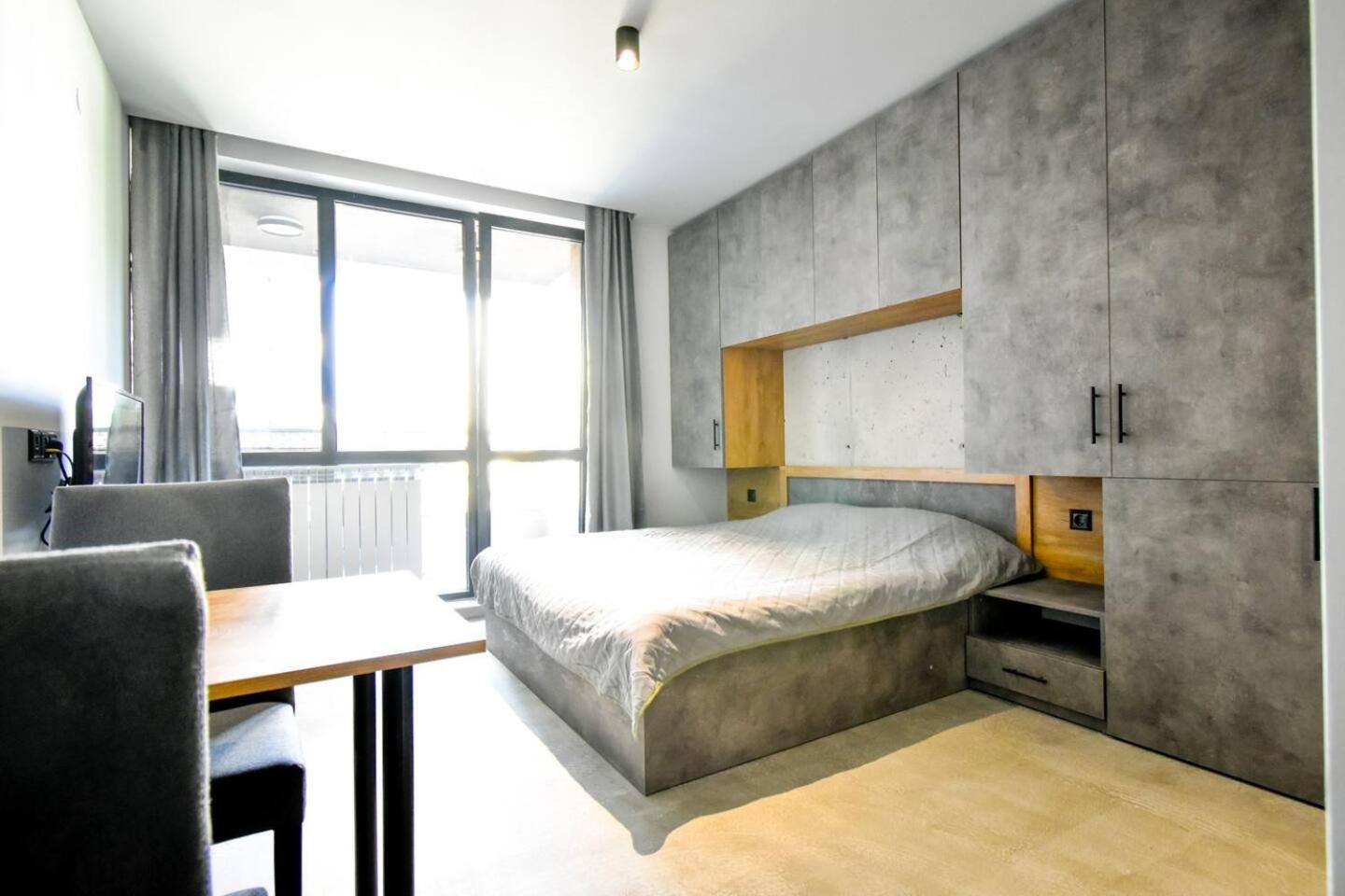 6 Studios 6 Bathrooms 2 Levels Kitchens Sofia Exterior foto